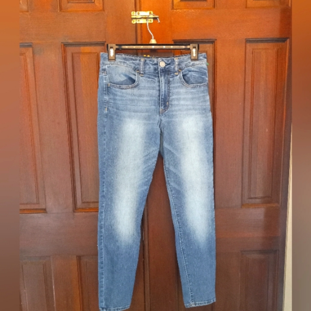 American Outfitters, High-rise Jegging Super Stretch Size 6
